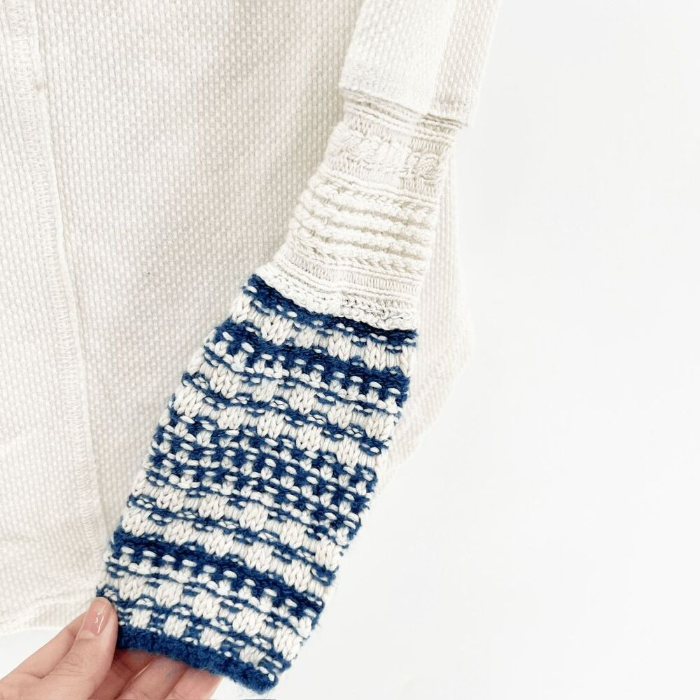 Free People Ski Lodge Alphine Henley Thermal Top Women L White Blue Crochet Cuff - Picture 4 of 7